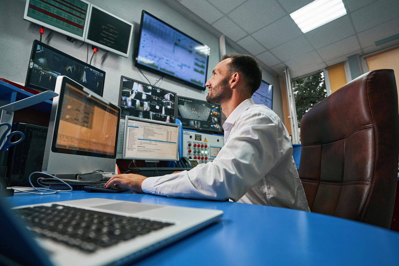 Transitioning from Traditional IT to Managed Services: A Guide for Law Firms